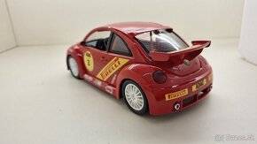 1:18 VOLKSWAGEN NEW BEETLE CUP - 5