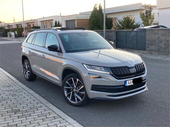 Kodiaq Sportline 4x4 Nardo Grey Virtual Pano Webasto ODPOČET - 5