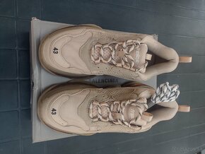 Balenciaga Triple S - 5