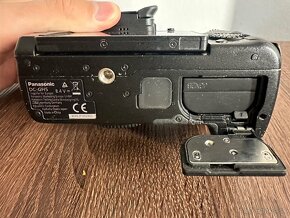 Panasonic Lumix GH5 + dummy battery + 8 baterii + VILTROX EF - 5