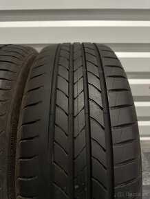 Sada pneu 205/55/16 GOODYEAR - 5