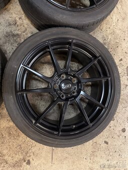 Disky r18 5x112, pneu 225/40/18 - 5