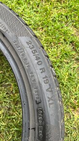 ❄️Zimné pneu 235/40 r19 - 5