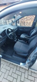 Seat Alhambra 1,9TDI 85kw 7-miestne - 5