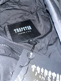 Trapstar Decoded 2.0 Hooded Puffer Jacket Black - 5