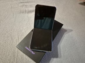 Samsung z flip 4 - 5