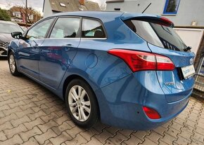 Hyundai i30 1.6TOP STAV-AUT.KLIMA-TEMPOMAT - 5