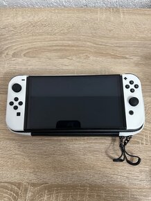 Nintendo Switch OLED - 64GB - 5