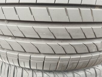 225/55 R17 letné pneumatiky - 5