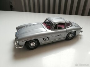 1:18 Mercedes 300SL 1954 Bburago - 5