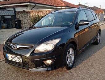 Hyundai i30cw automat 2011, 134 800 km - 5