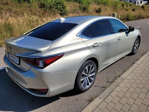 LEXUS ES300h, 1.majiteľ - 5