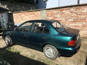 Predám Hyundai Accent - 5