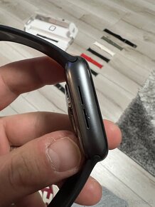 Apple Watch series 4/44mm - 5