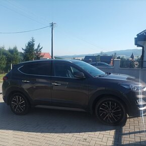 Predám Hyundai Tucson 4x4 1,6 T-GDI A/T - 7 st. - 5