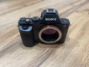 SONY A7R FULL FRAME - 5