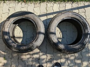 3x 195/65 R15 + 1x 185 R15 + VW puklice R15 - 5