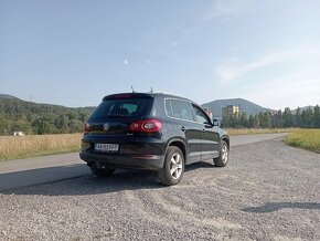 Volkswagen Tiguan - 5