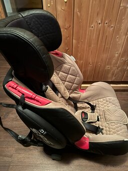 Predám autosedačku Petite&Mars Prime Isofix 2017 Champagne - 5