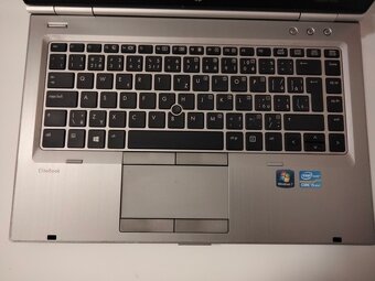 predám HP elitebook 8470p -Intel core i5 -4gb ram -500gb hdd - 5