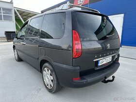 Peugeot 807 2.0 HDI Confort 7-Miestne - 5