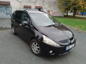 Mitsubihi Grandis 2.0DiD 103kw  2009 7 míst, webasto - 5