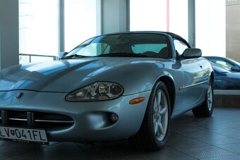 Jaguar XK - 5