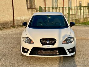 Seat Leon Cupra R-265 2.0TFSI-195KW-Bixenon-Navi-Swiss - 5