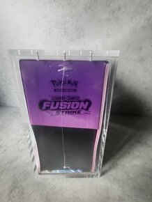 Pokemon -Fusion  strike etb - 5