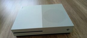 Predám XBOX One S - 5