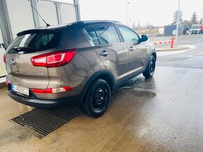 predám kia sportage 1.7 CDi - 5