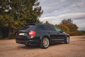 Škoda Octavia 3RS Black edition - 5