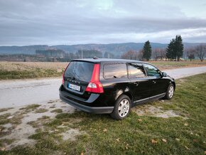 Volvo V70 2,0i - 5