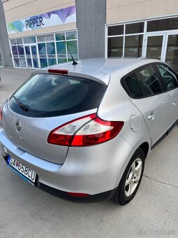 Renault Megane 1.6 16V, 74 kW, benzín - 5