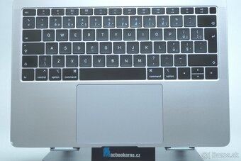 ZÁRUKA/Macbook Air 13.3"/I5 1.6GHZ/8GB RAM/128GB SSD/SpaceG - 5