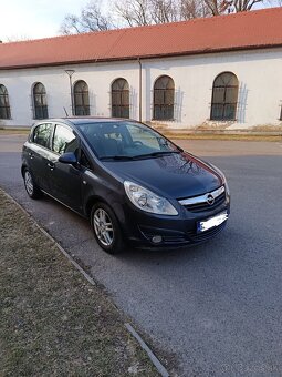 Opel corsa 1.2 63 KW, rok 2010. - 5