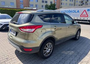 Ford Kuga 2.0TDCI,TITANIUM,4X4,1.MAJITEL nafta manuál 103 kw - 5