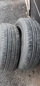 215/65 r16c - 5