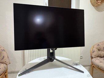 Predám herný monitor Asus rog strix pg27aqdm - 5