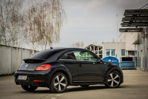 Volkswagen Beetle 2.0 TDI Sport DSG - 5