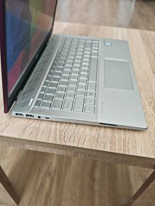 HP Pavilion burgundy - 5