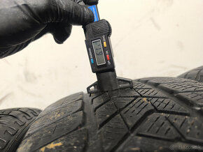 235/55 R19 Zimné pneumatiky Pirelli Scorpion Winter 4 kusy - 5