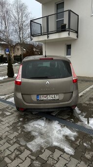 Renault Grand Scenic - 5