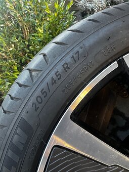 4x108 R17 7J ET32 205/45 R17 Michelin (2021) - 5