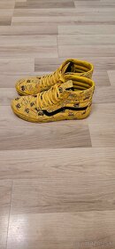 Vans Sk8-Hi Peanuts Charlie Brown - 5