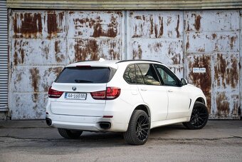 BMW X5 xDrive40d A/T 2015 - 5