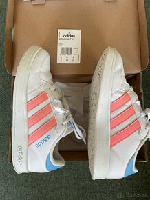 Predám Adidas tenisky veľ. 35 - 5