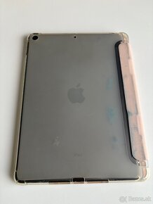 iPad 9th Generation 64 GB - 5