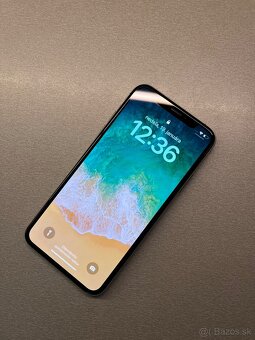 iPhone Xs 64GB - 5