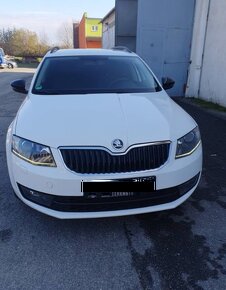 Škoda Octavia Combi 2.0 TDI Elegance/Style DSG - 5